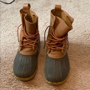 Bean boots